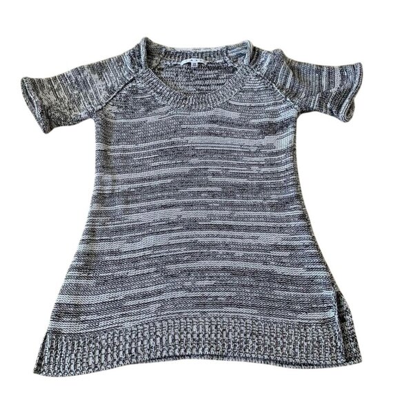 Cabi Sweater Women’s Size XS Marbled Gray Short Sleeve Fitted Rounded Neck - Picture 1 of 5